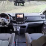 renault-trafic-panel